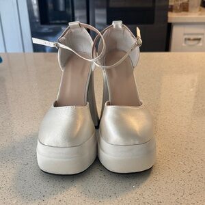 Cream white Platform Heels